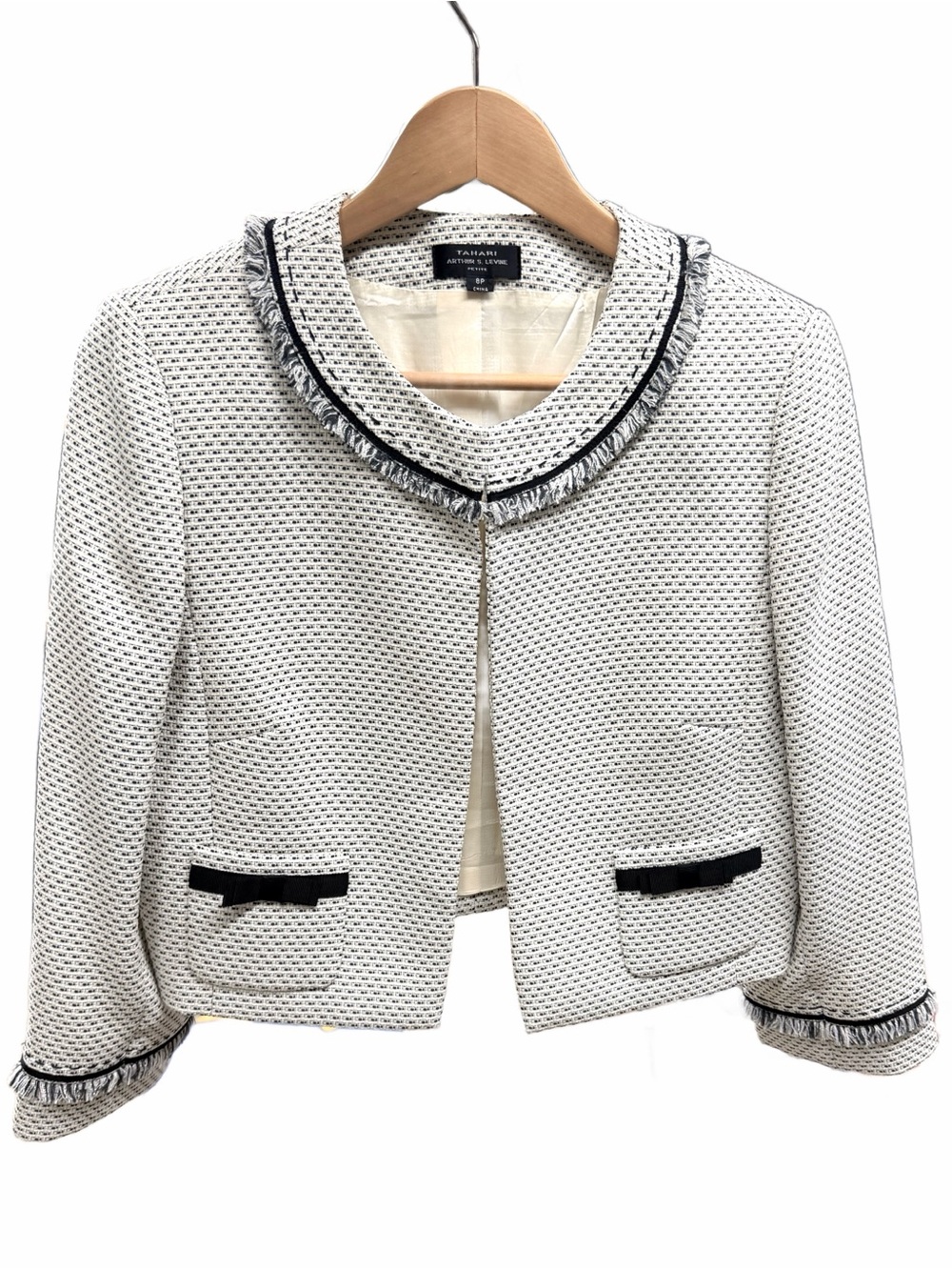 Tahari Arthur S. Levine Tweed Crop Blazer Jacket White Black Bow Trim Petite 8P